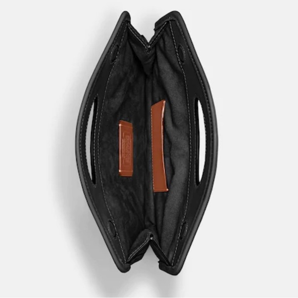 Coach Fold over cut out clutch crossbody - Picture 2 of 7